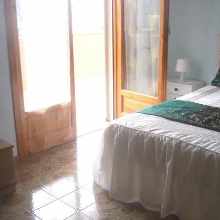 Trifoglio Nyaraló Torricella